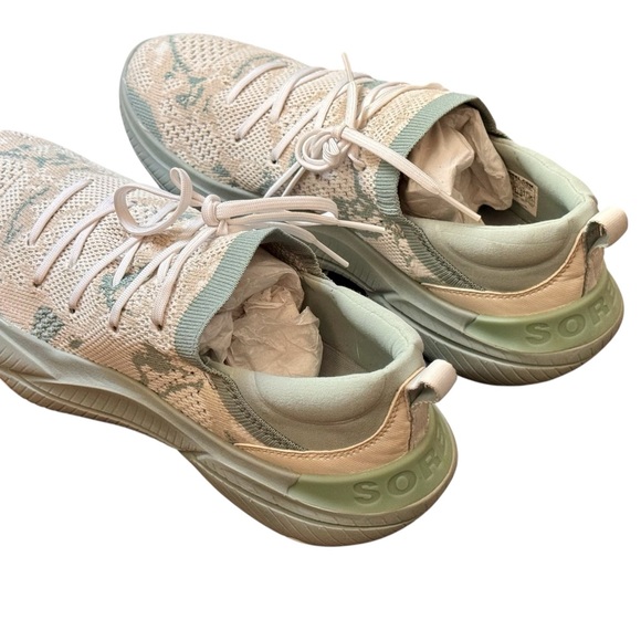 Sorel Explorer Blitz Athletic Shoes Women’s Size 8.5M With Box Perfect - Picture 8 of 9